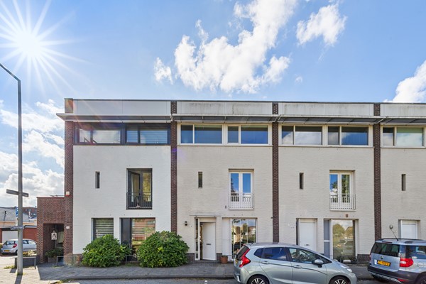 Medium property photo - Libelsingel 69, 2492 RC Den Haag